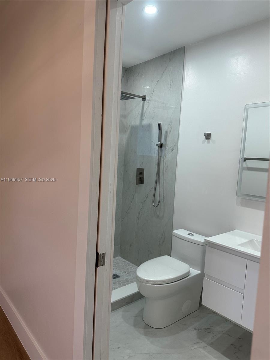 15200 SW 109th Ave Miami, FL 33157