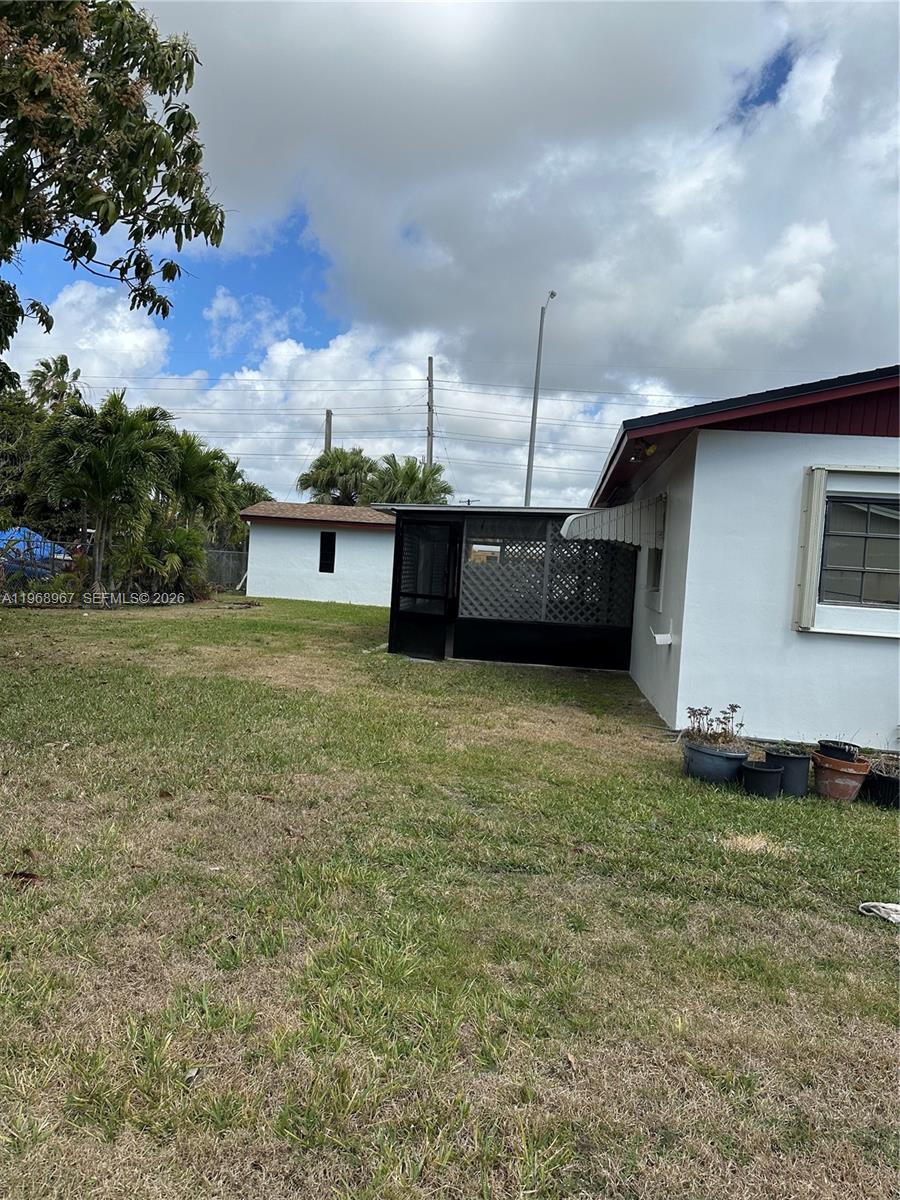 15200 SW 109th Ave Miami, FL 33157