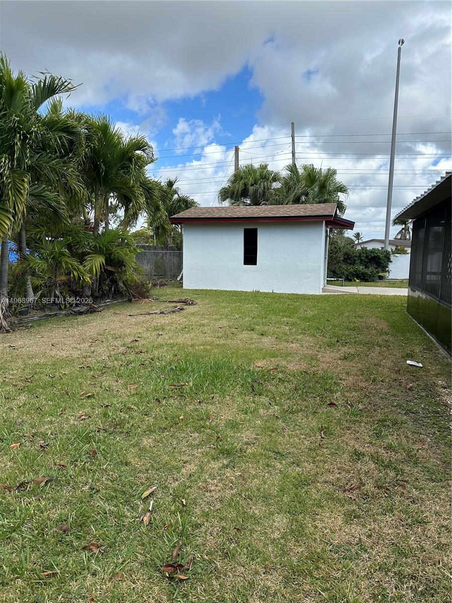 15200 SW 109th Ave Miami, FL 33157