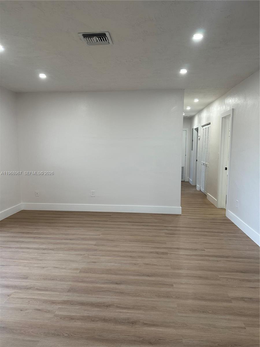 15200 SW 109th Ave Miami, FL 33157