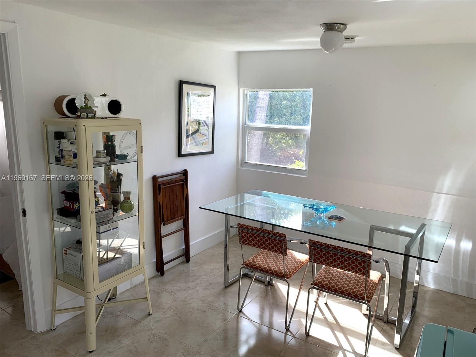 61 NW 53rd St Miami, FL 33127