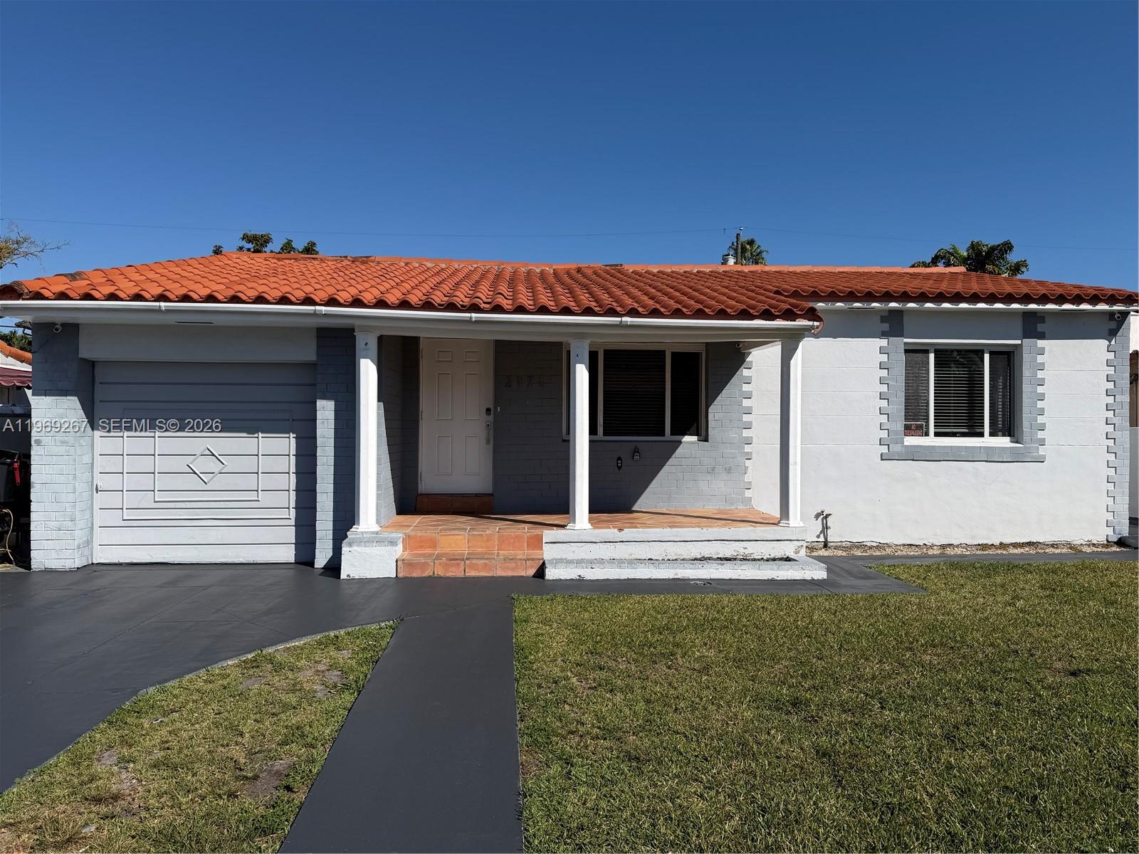 2171 SW 21st St Miami, FL 33145