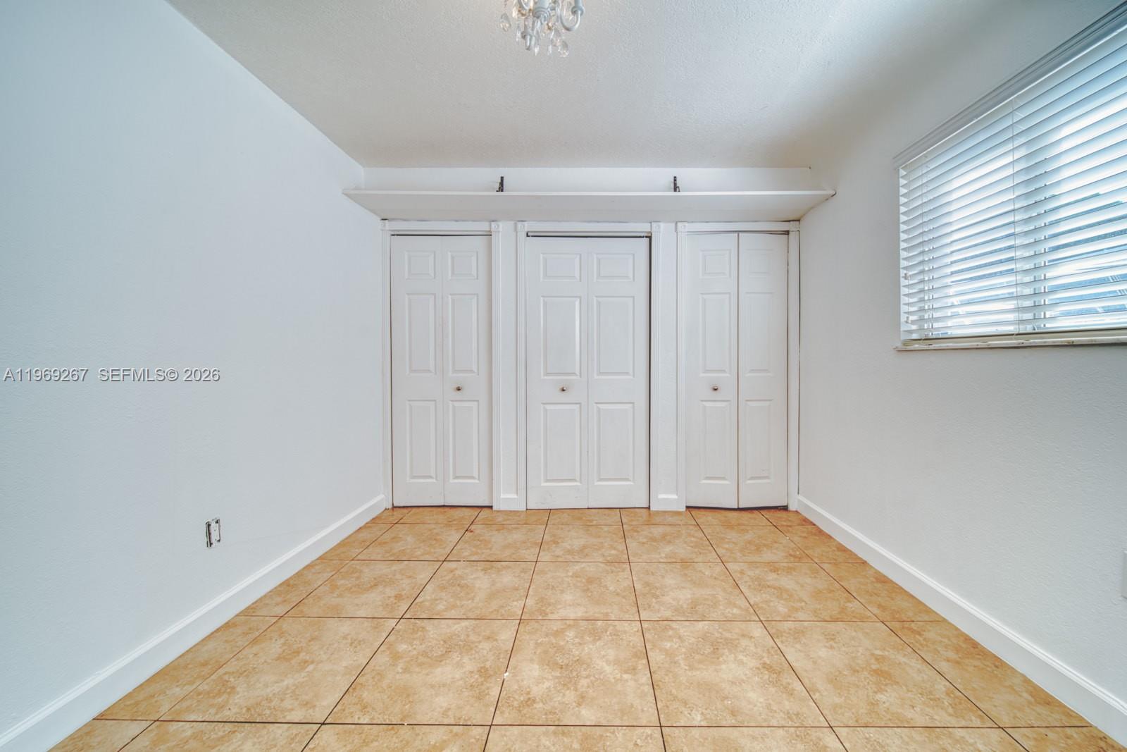 2171 SW 21st St Miami, FL 33145