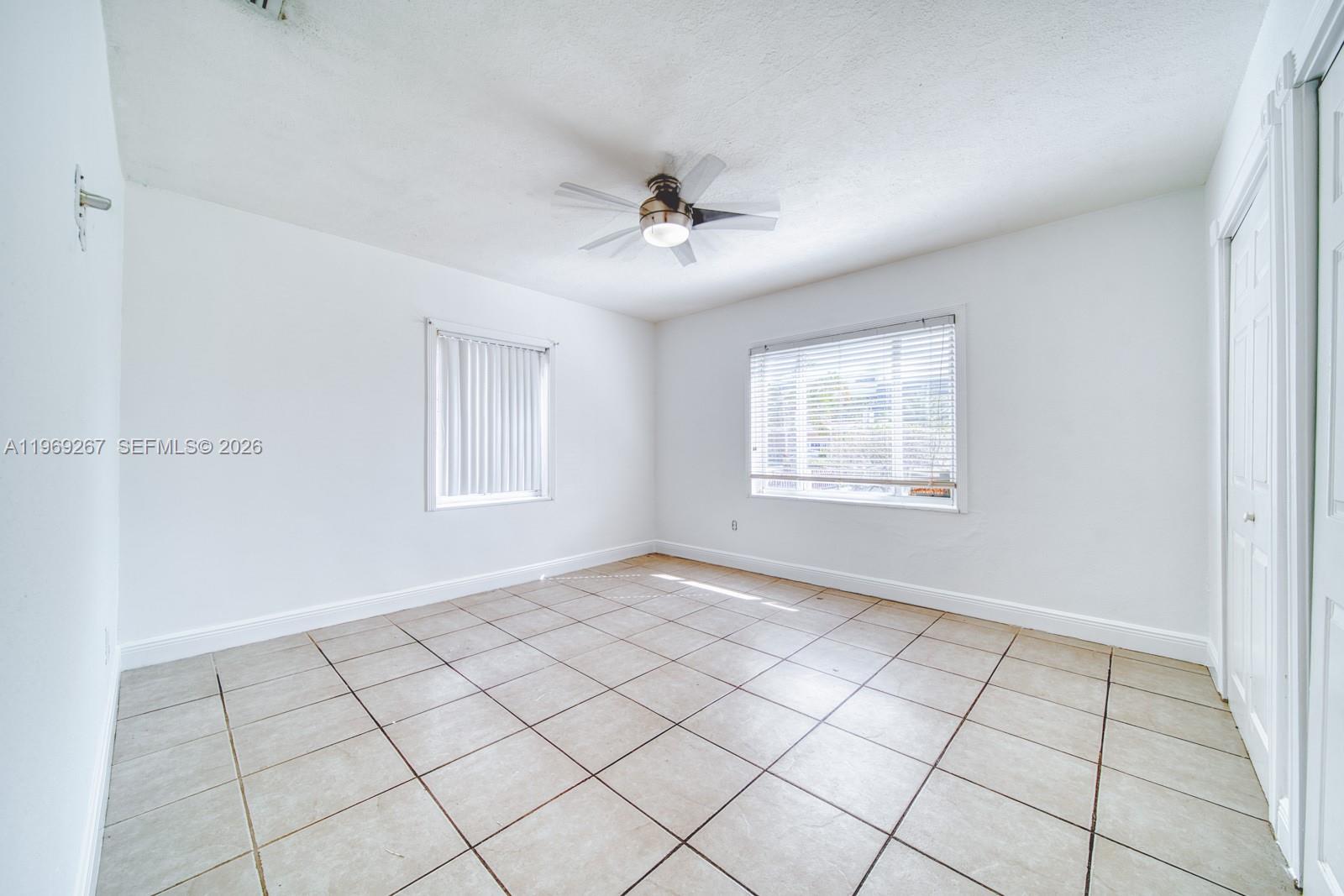 2171 SW 21st St Miami, FL 33145