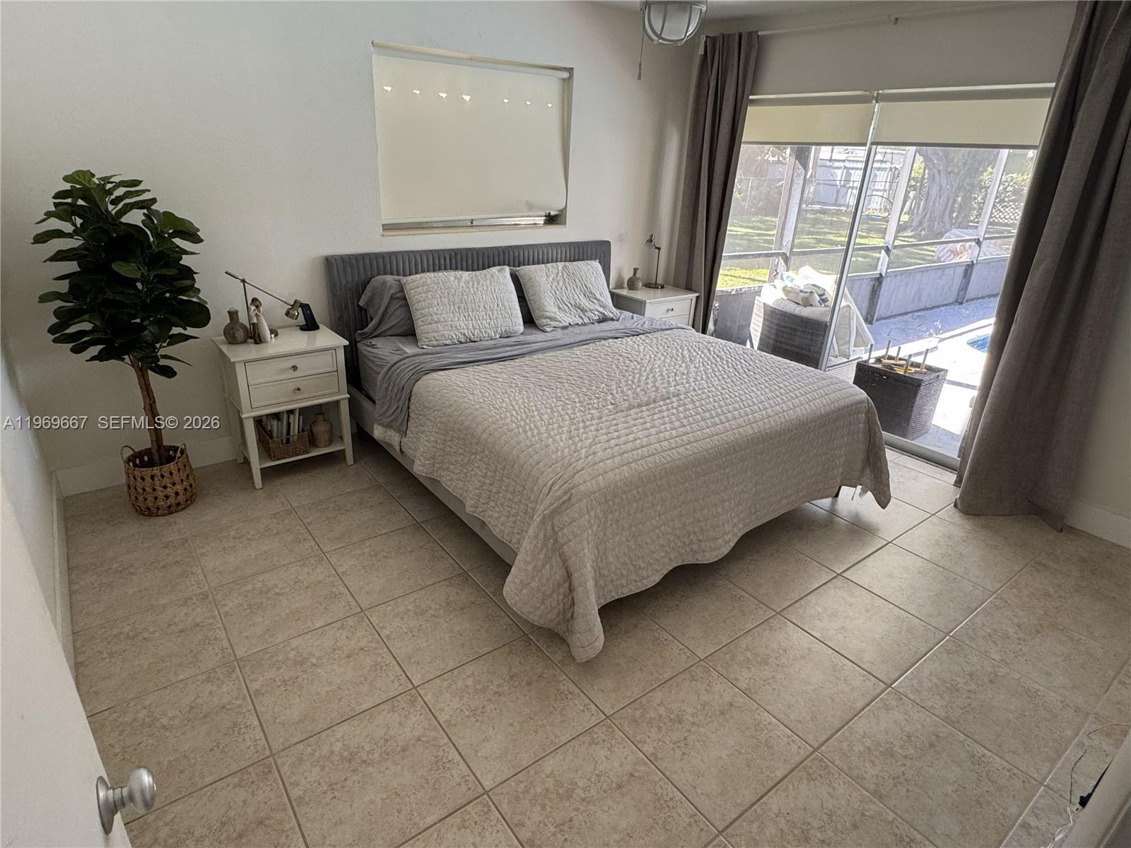 19520 SW 128th Ave Miami, FL 33177