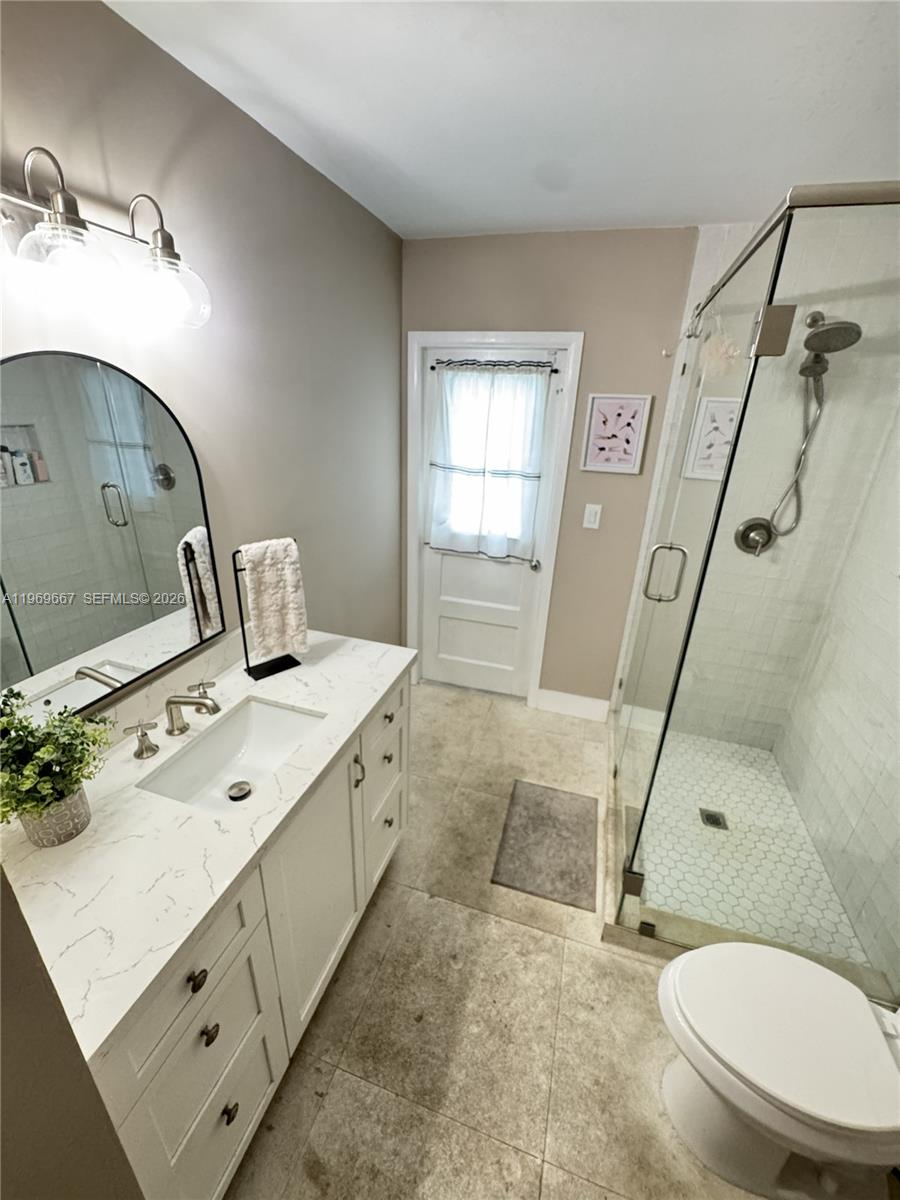 19520 SW 128th Ave Miami, FL 33177