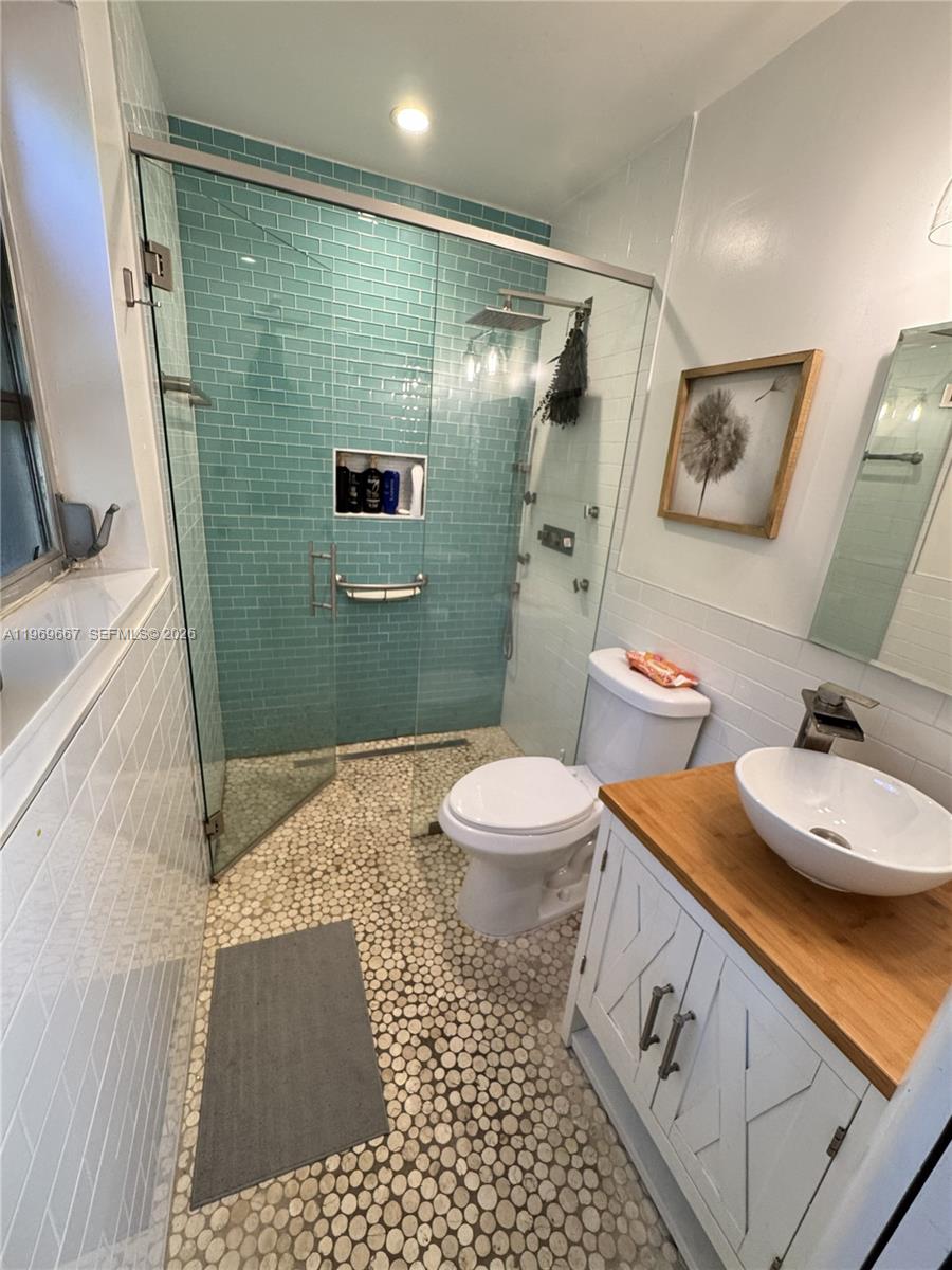 19520 SW 128th Ave Miami, FL 33177