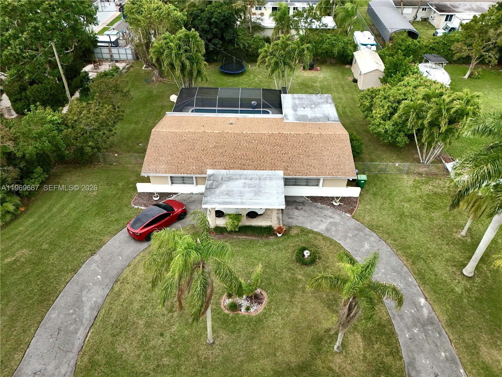 19520 SW 128th Ave Miami, FL 33177