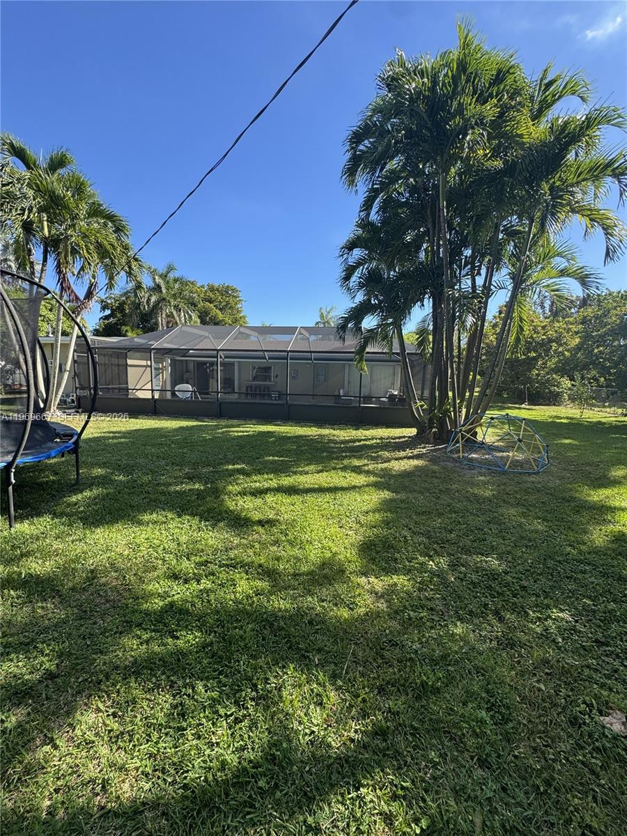 19520 SW 128th Ave Miami, FL 33177