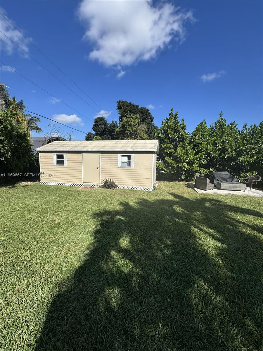 19520 SW 128th Ave Miami, FL 33177