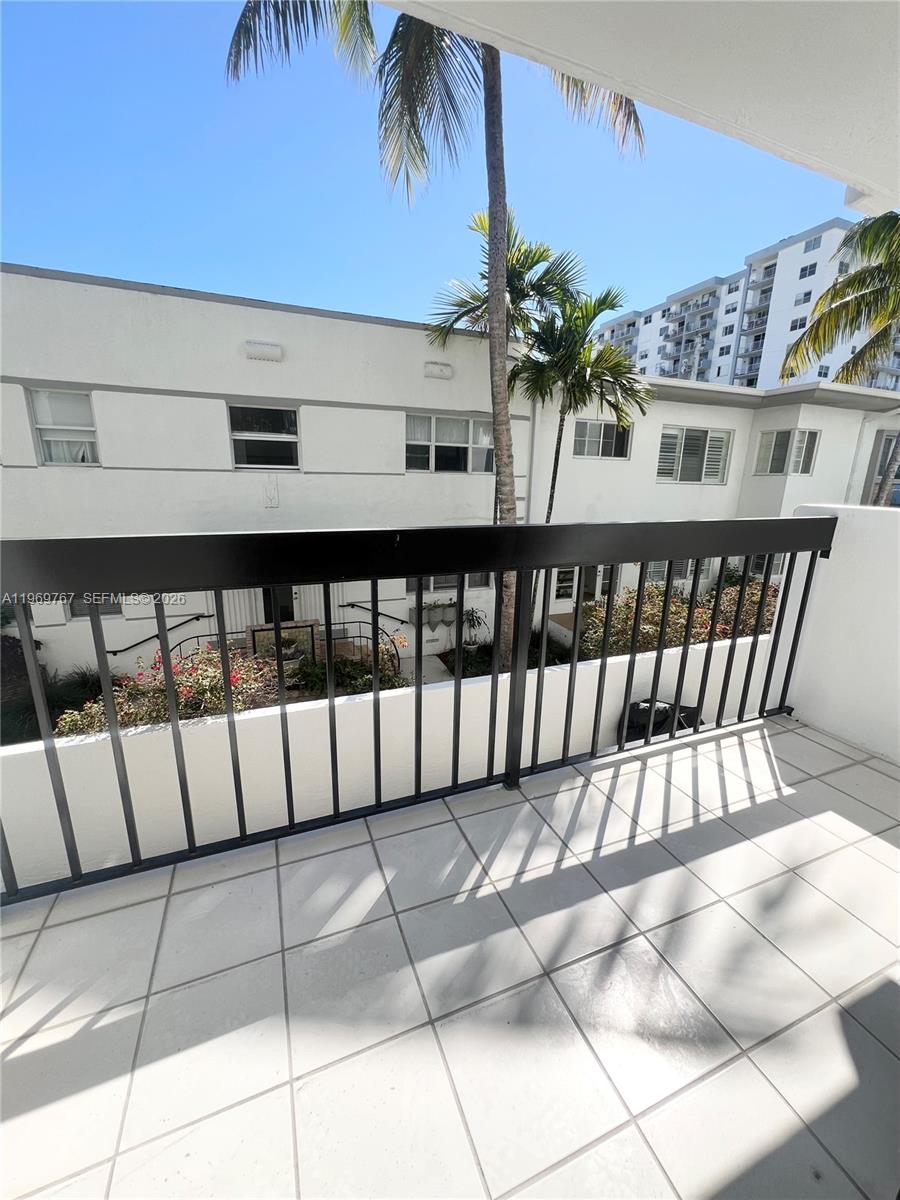 6937 Bay Dr #210 Miami Beach, FL 33141