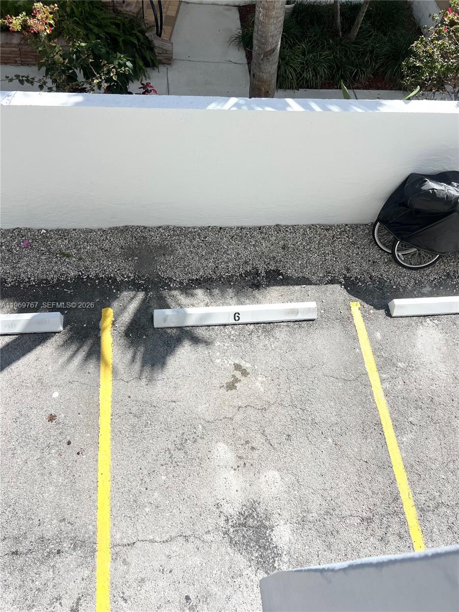 6937 Bay Dr #210 Miami Beach, FL 33141