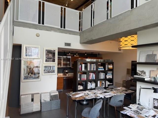 3250 NE 1st Ave #321 Miami, FL 33137