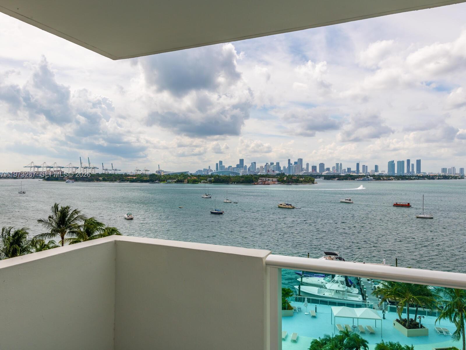 image Mirador 1200 (North Tower)12