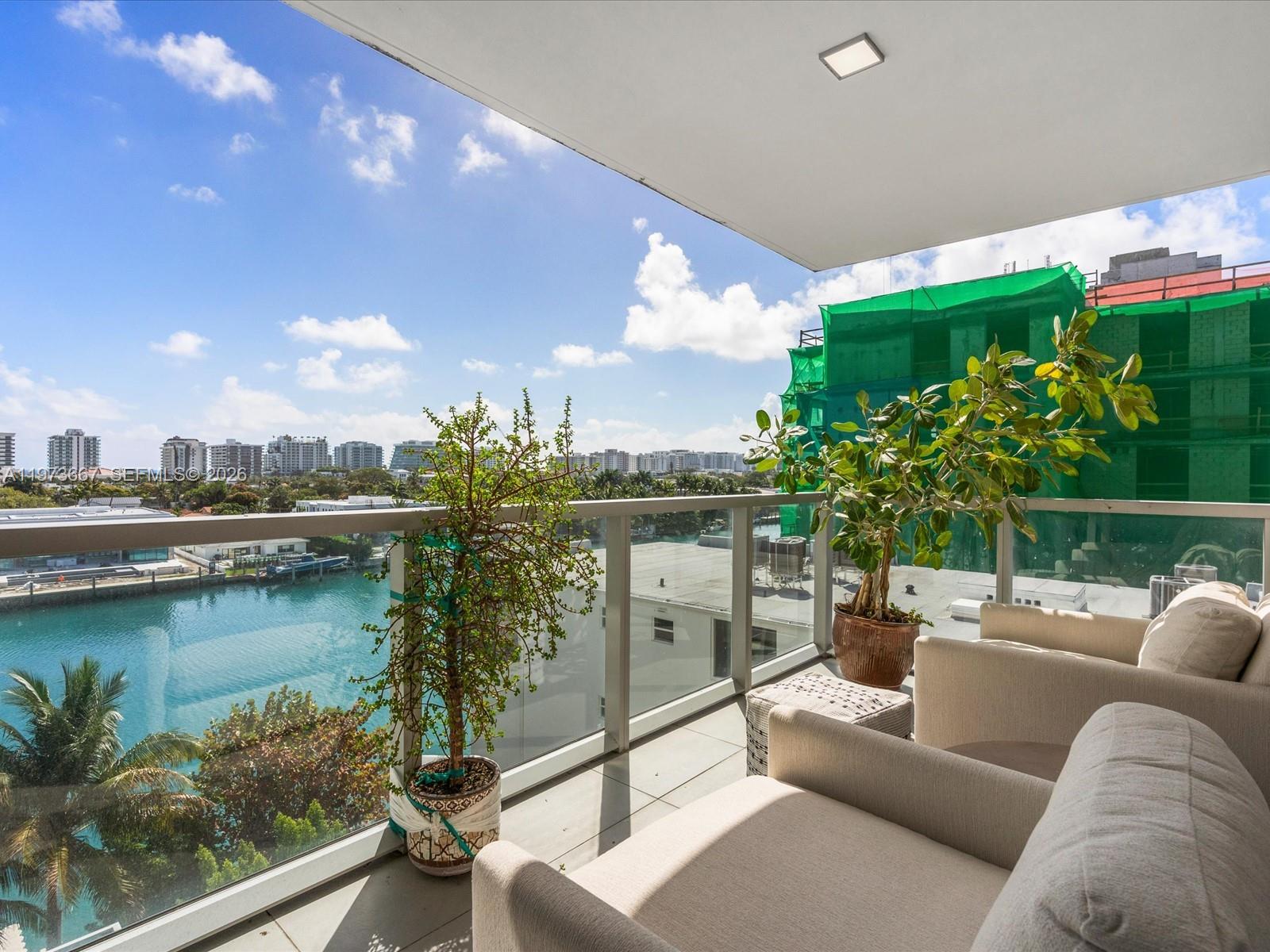 9521 E Bay Hbr Dr #705 Bay Harbor Islands, FL 33154