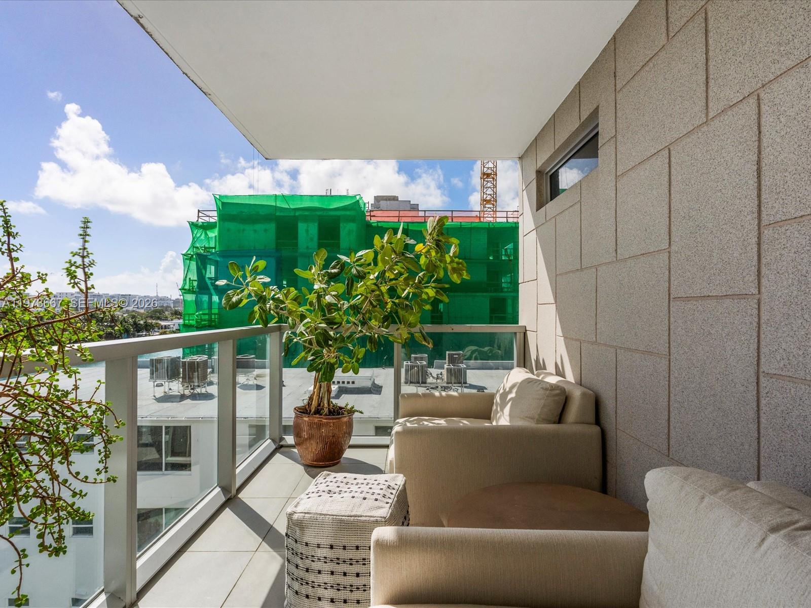 9521 E Bay Hbr Dr #705 Bay Harbor Islands, FL 33154