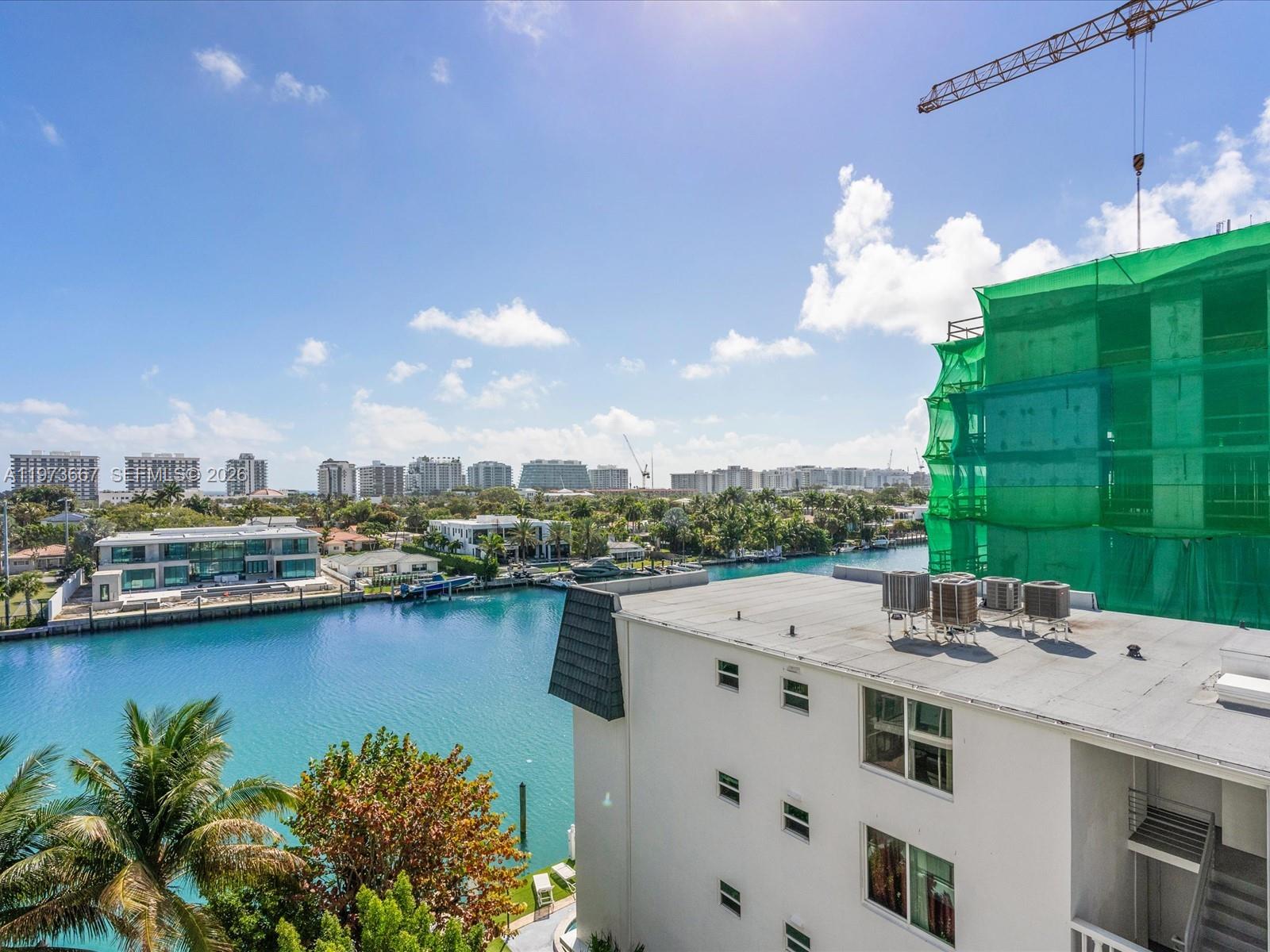 9521 E Bay Hbr Dr #705 Bay Harbor Islands, FL 33154