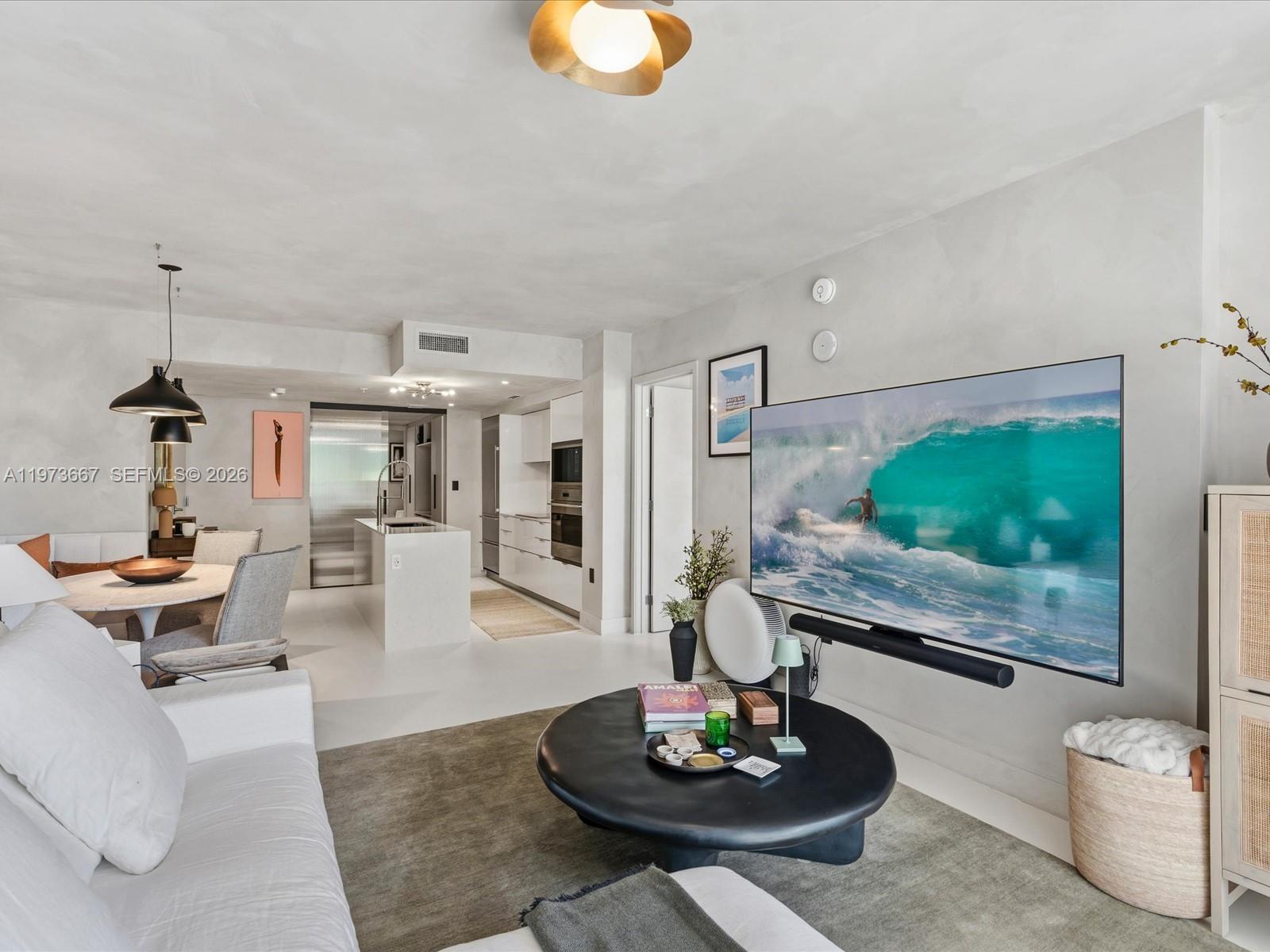 9521 E Bay Hbr Dr #705 Bay Harbor Islands, FL 33154