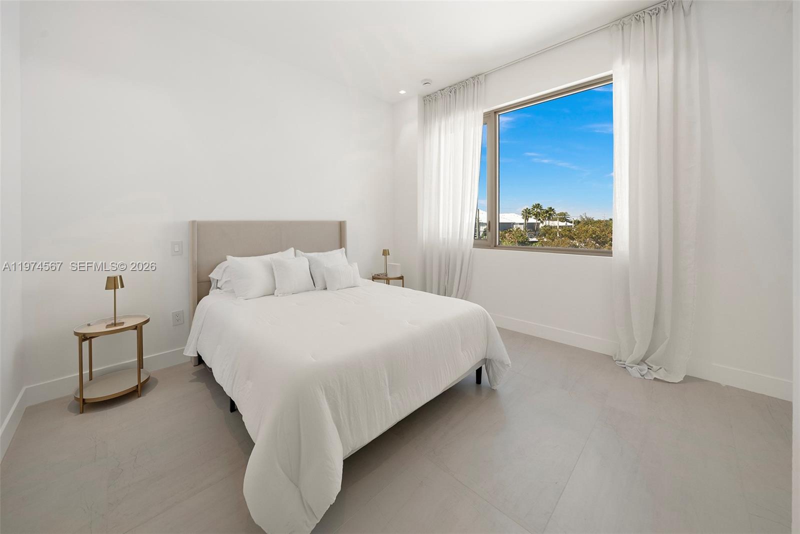 246 NE 6th Ave #302 Delray Beach, FL 33483