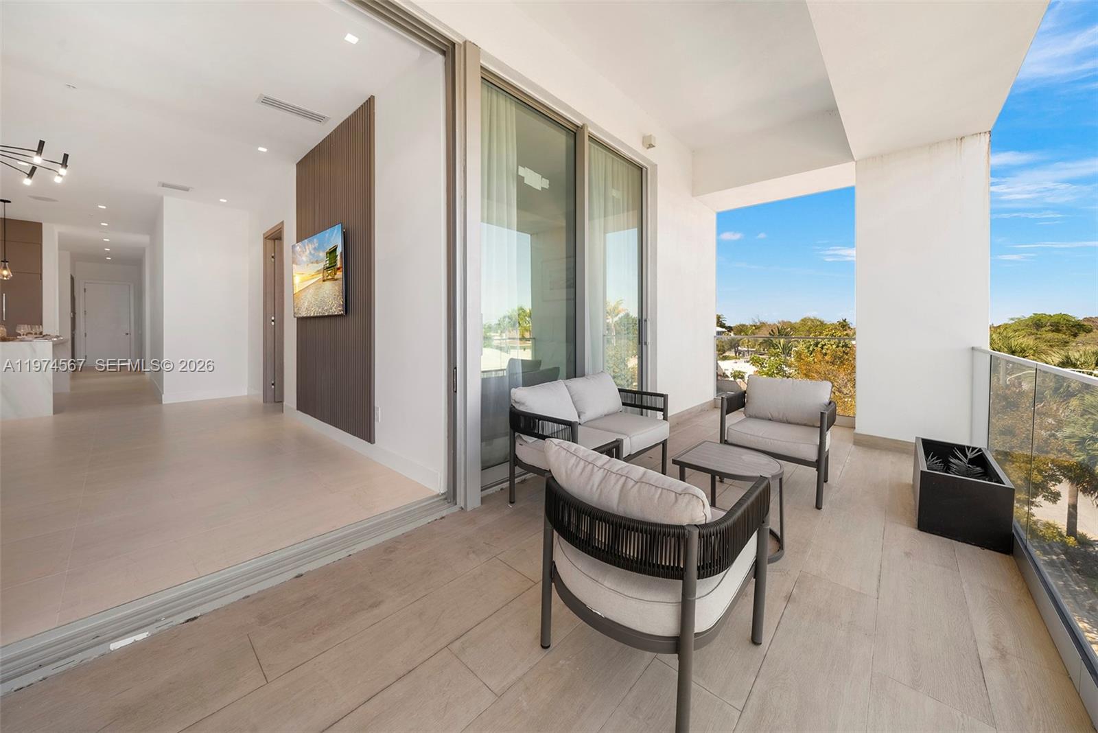 246 NE 6th Ave #302 Delray Beach, FL 33483