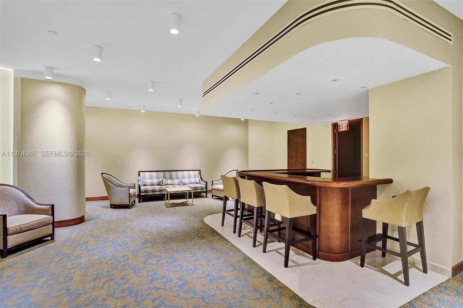 19355 Turnberry Way #17C Aventura, FL 33180