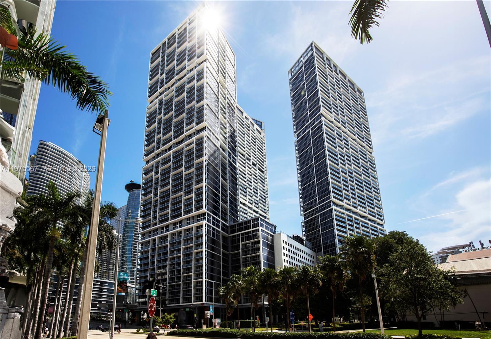 image Icon Brickell I13