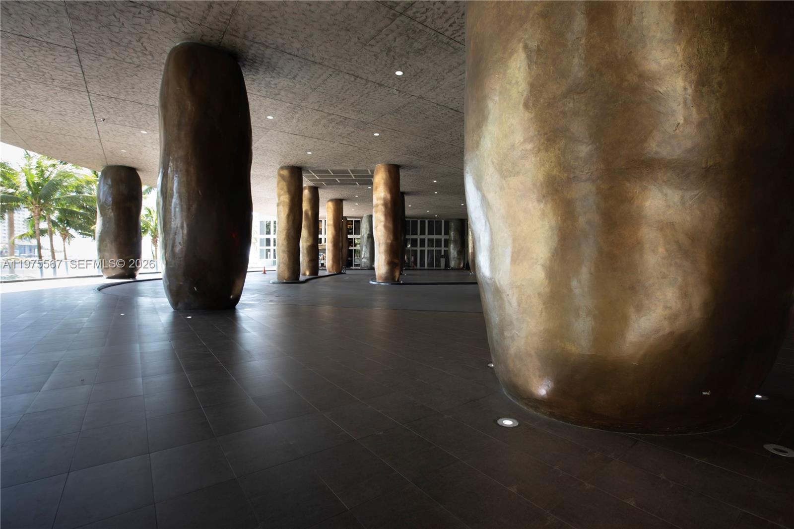 image Icon Brickell I15