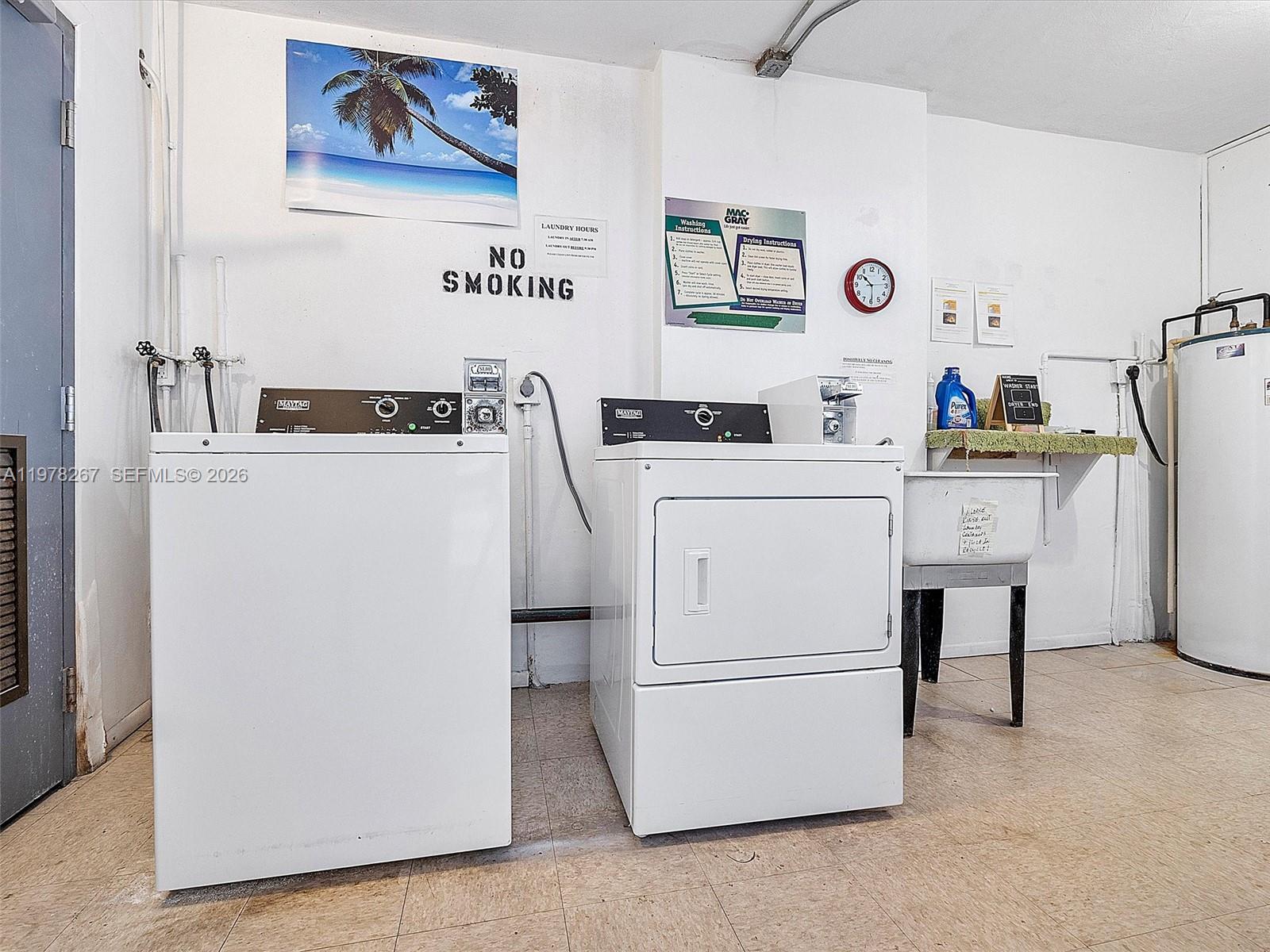 2050 NE 39th St #W212 Lighthouse Point, FL 33064