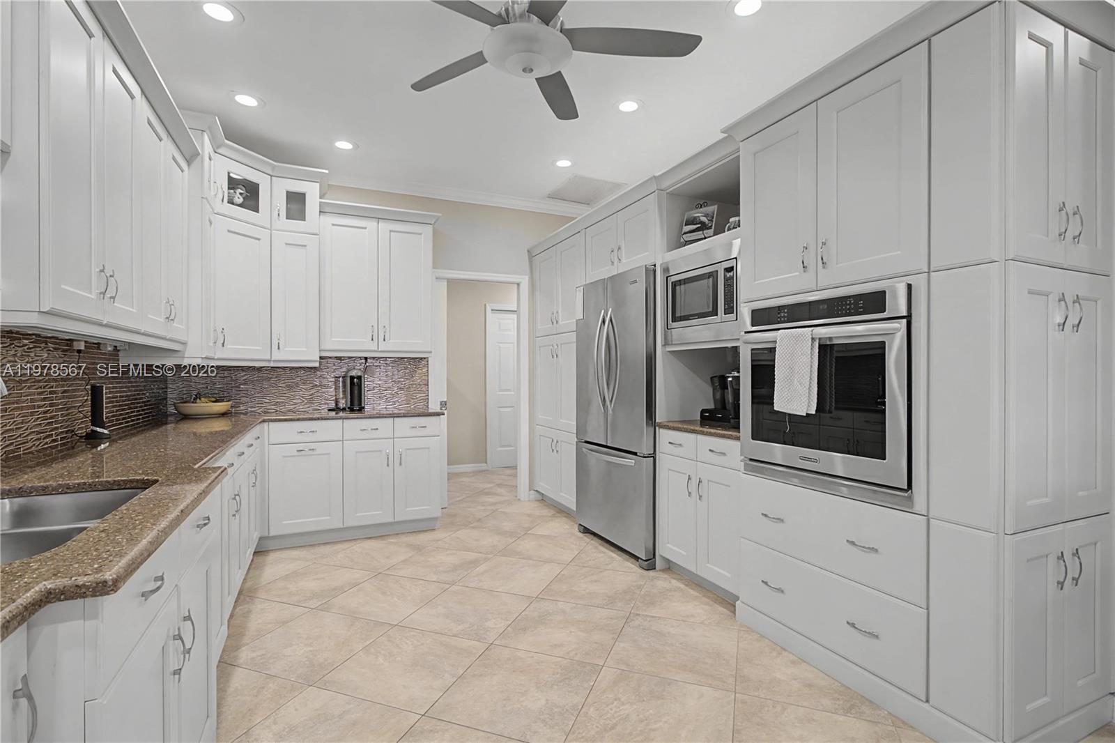 317 Stella Maris Dr S Naples, FL 34114