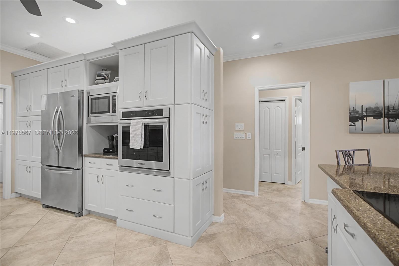 317 Stella Maris Dr S Naples, FL 34114