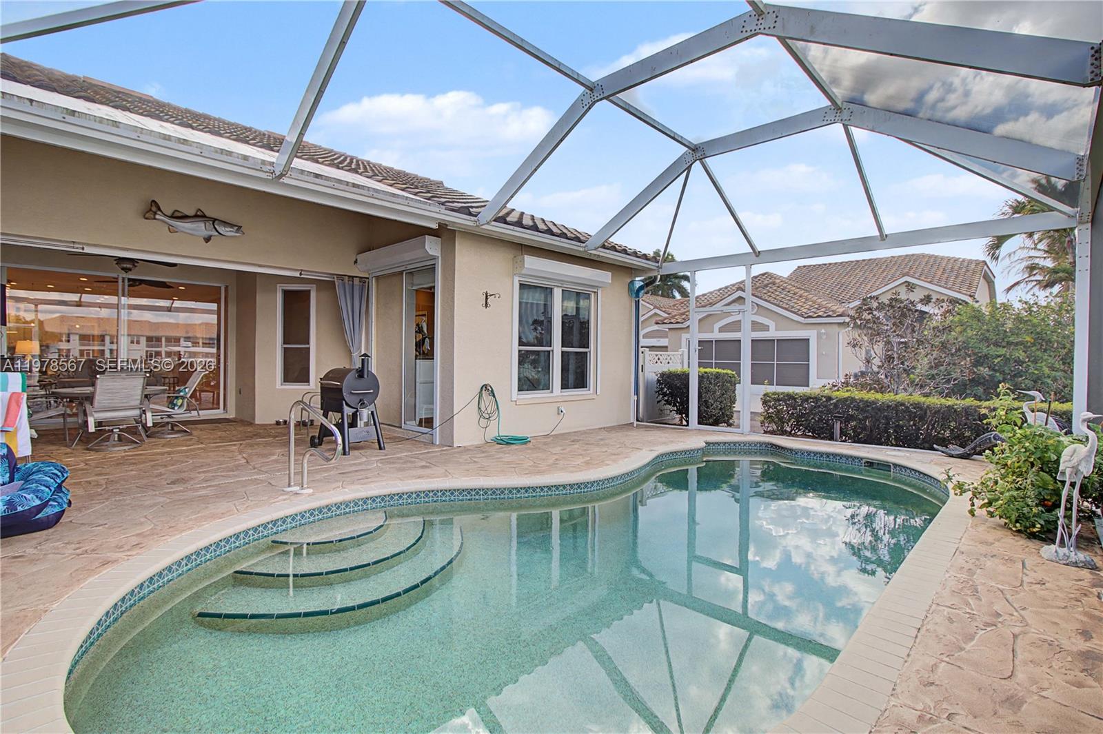 317 Stella Maris Dr S Naples, FL 34114