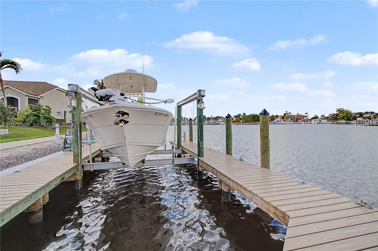 317 Stella Maris Dr S Naples, FL 34114