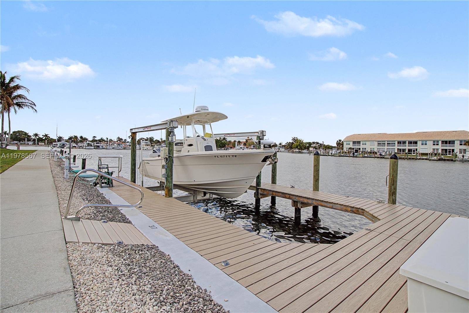 317 Stella Maris Dr S Naples, FL 34114