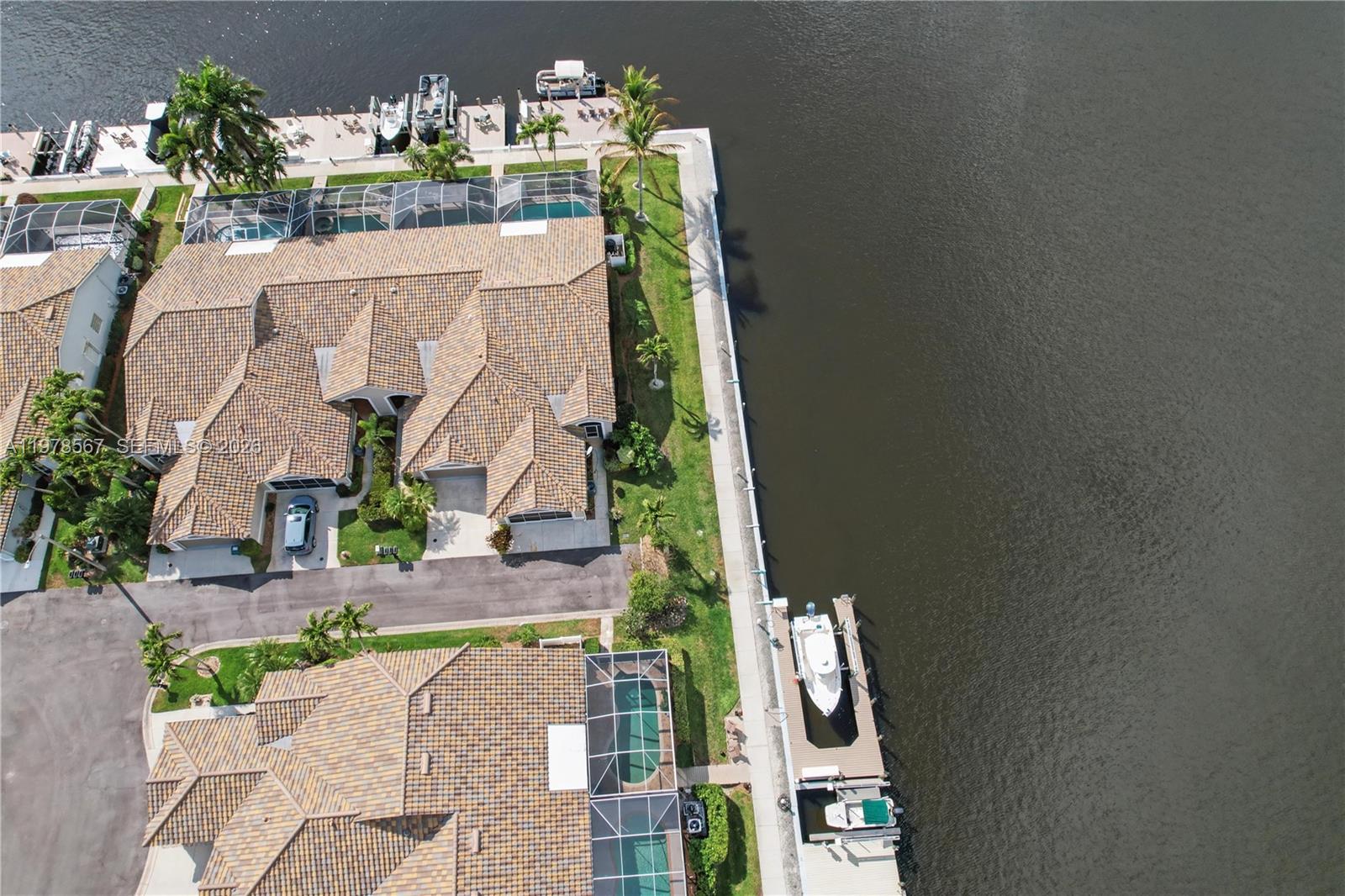 317 Stella Maris Dr S Naples, FL 34114