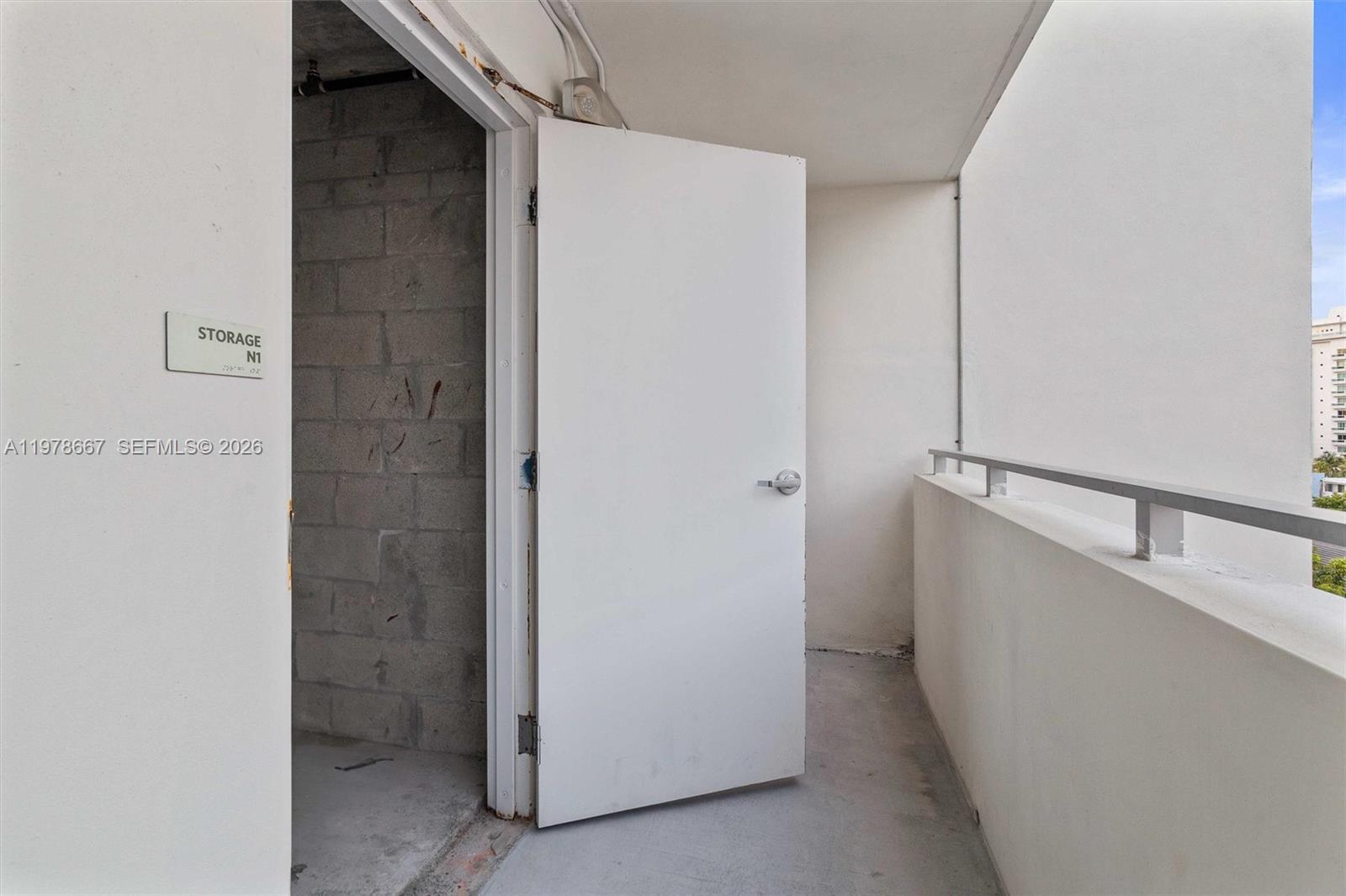 1150 101st St #601 Bay Harbor Islands, FL 33154