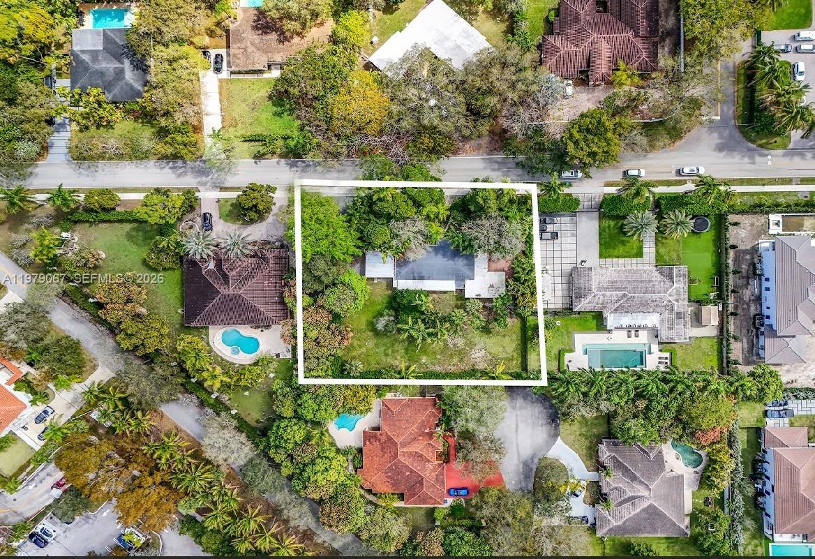 9330 SW 72nd Ave Pinecrest, FL 33156