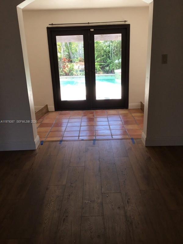 8927 Hawthorne Ave Surfside, FL 33154