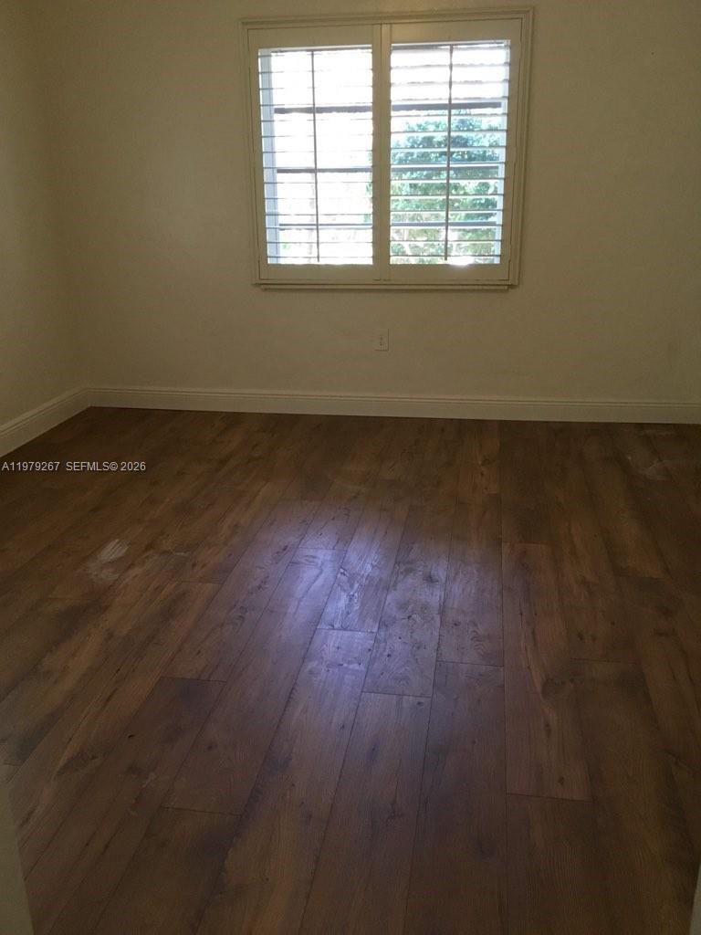 8927 Hawthorne Ave Surfside, FL 33154