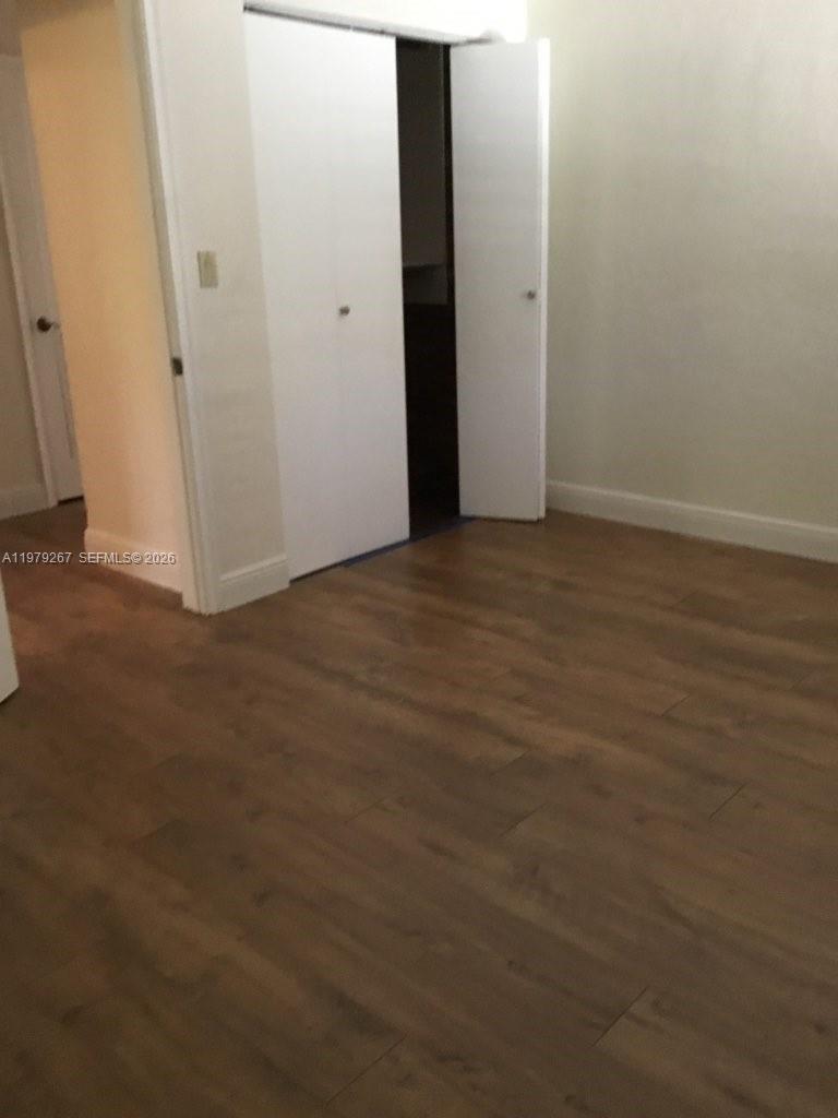 8927 Hawthorne Ave Surfside, FL 33154