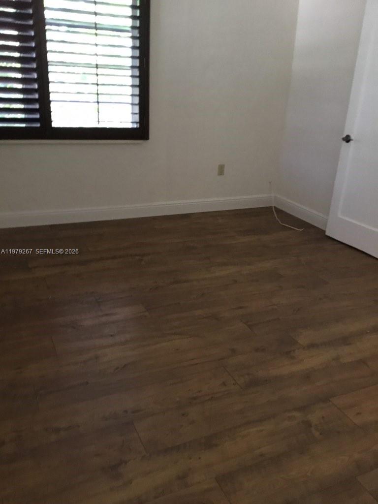 8927 Hawthorne Ave Surfside, FL 33154