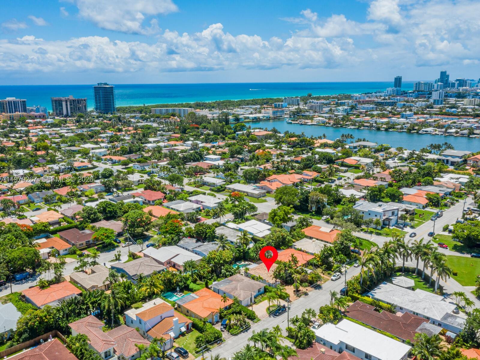 8927 Hawthorne Ave Surfside, FL 33154