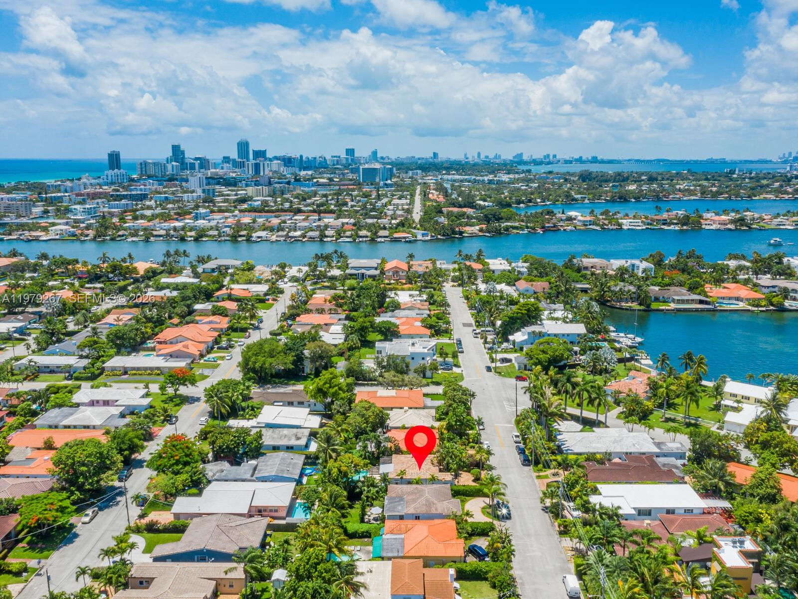 8927 Hawthorne Ave Surfside, FL 33154