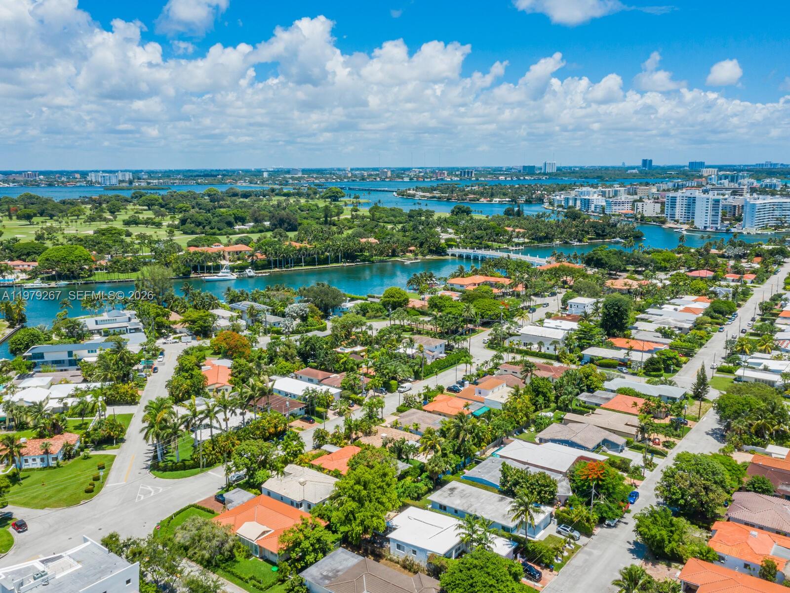 8927 Hawthorne Ave Surfside, FL 33154