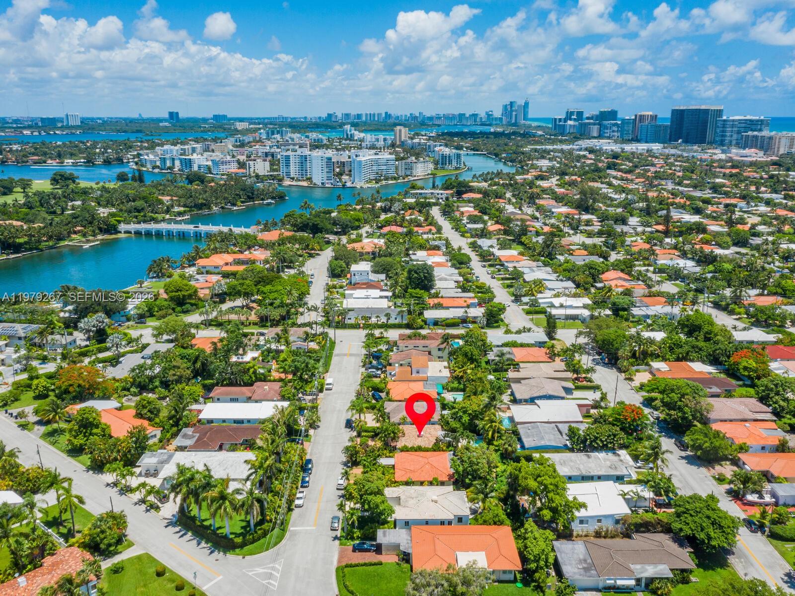 8927 Hawthorne Ave Surfside, FL 33154