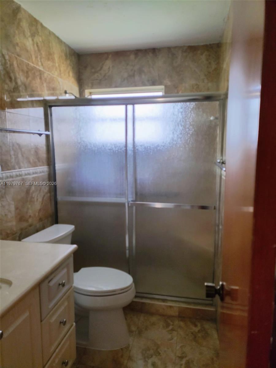 525 SW 56th Ave Miami, FL 33134