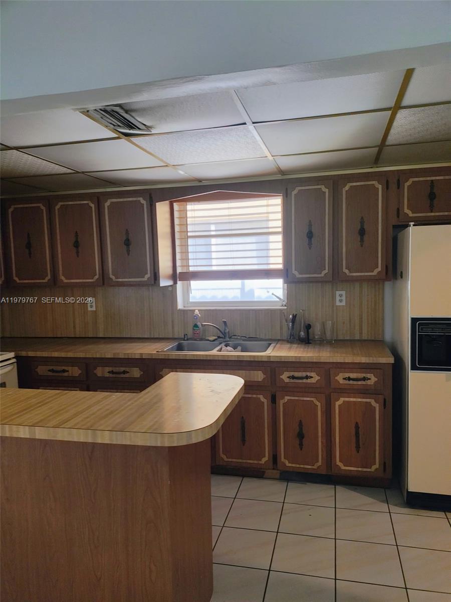 525 SW 56th Ave Miami, FL 33134