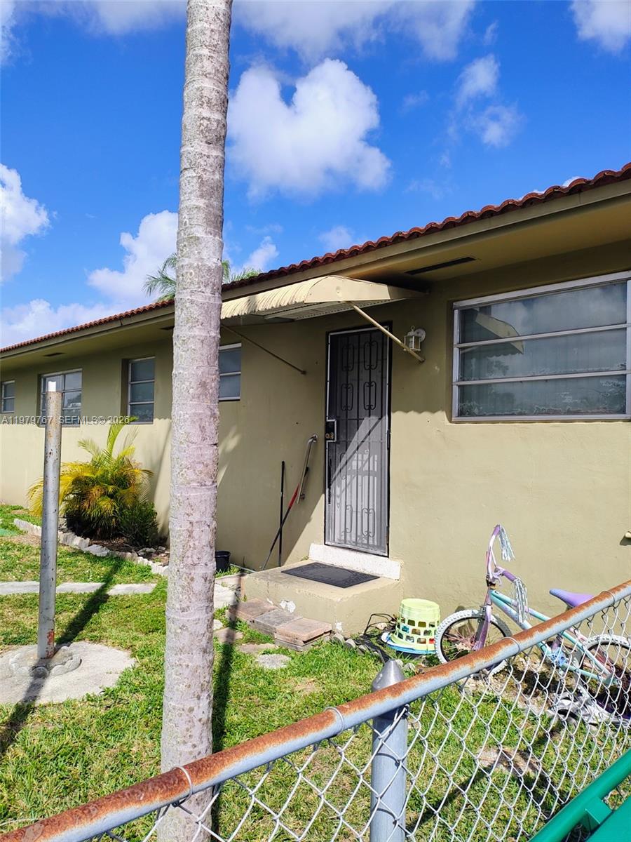 525 SW 56th Ave Miami, FL 33134