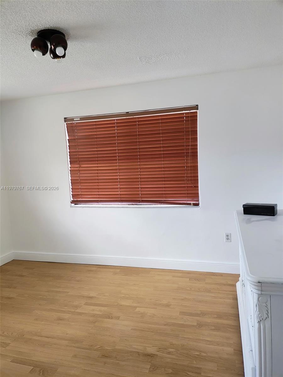 525 SW 56th Ave Miami, FL 33134