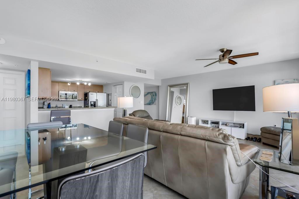 2001 N Ocean Blvd Fort Lauderdale, FL 33305