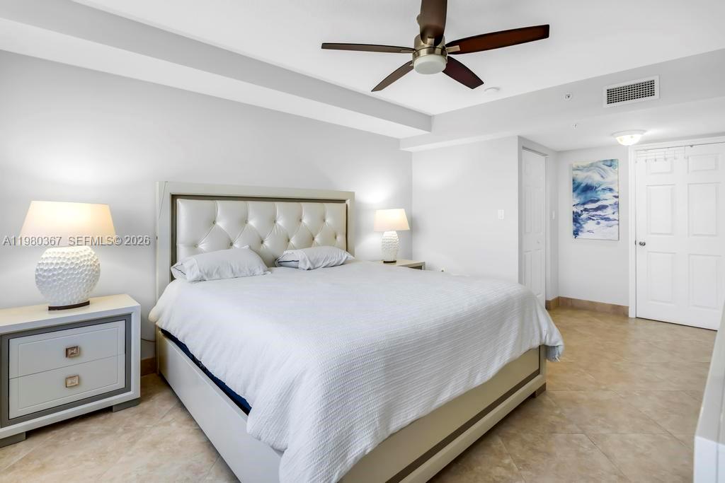 2001 N Ocean Blvd Fort Lauderdale, FL 33305